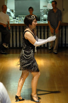The Chiswick Strut - Christi
