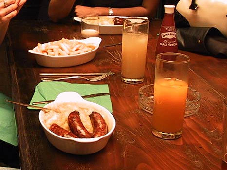 Free bangers n' mash or chips before 7:30pm